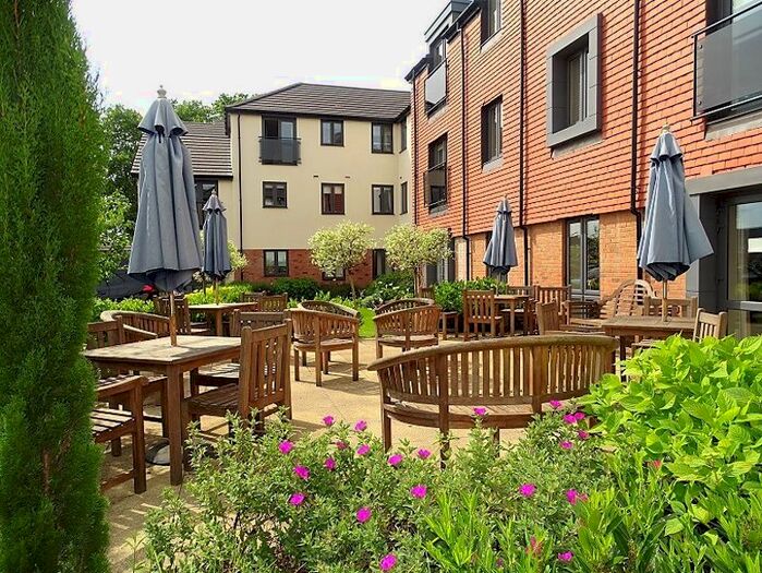 1 Bedroom Flat To Rent In Cop Lane, Penwortham, Preston, PR1