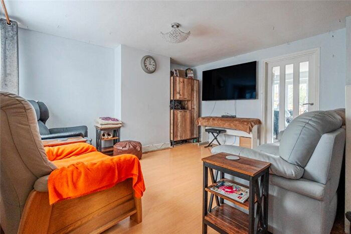 3 Bedroom Terraced House For Sale In Tyne Square, Bletchley, MK3