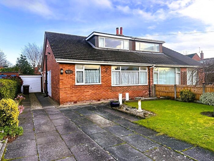 3 Bedroom Semi Detached Bungalow For Sale In Derwent Avenue, Formby, Liverpool, L37