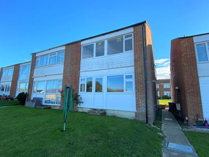1 Bedroom Flat To Rent In Telscombe, Peacehaven, BN10