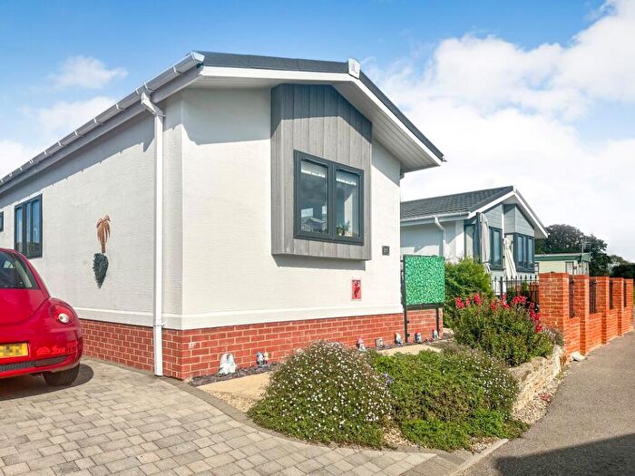 2 Bedroom Lodge For Sale In Petty Char Court, Coneyhurst Road, Billingshurst, West Sussex, RH14