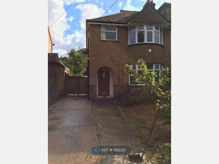 3 Bedroom Semi-Detached House To Rent In Maidstone Road, Sevenoaks, TN15