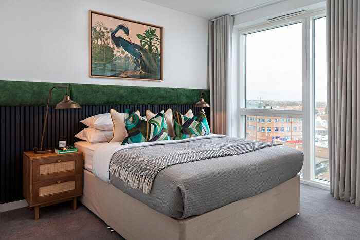 2 Bedroom Apartment For Sale In Fielders Quarter Fielders Crescent Barking London, IG11