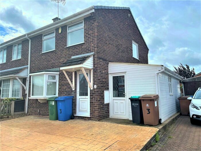 3 Bedroom Semi-Detached House To Rent In Brechin Court, Mansfield Woodhouse, Mansfield, Nottinghamshire, NG19
