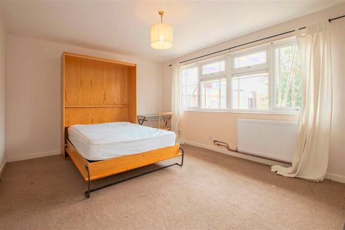 1 Bedroom Property To Rent In North Ninth Street, Central Milton Keynes, Milton Keynes, MK9