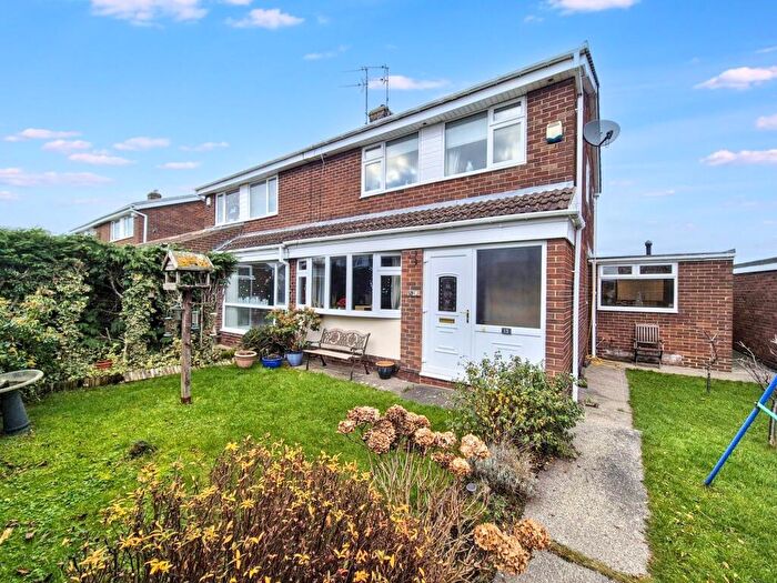 3 Bedroom Semi-Detached House For Sale In Norwich Way, Jarrow, Tyne And Wear, NE32