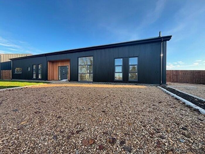 5 Bedroom Barn Conversion To Rent In Bridge Road, Broughton, Huntingdon, PE28