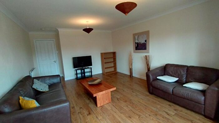 2 Bedroom Flat To Rent In Albury Gardens, Ferryhill, AB11