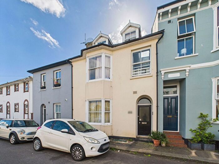 2 Bedroom Flat For Sale In New Road, Shoreham By Sea, BN43