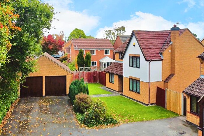 4 Bedroom Detached House For Sale In Kingcup Close, Leicester Forest East, LE3