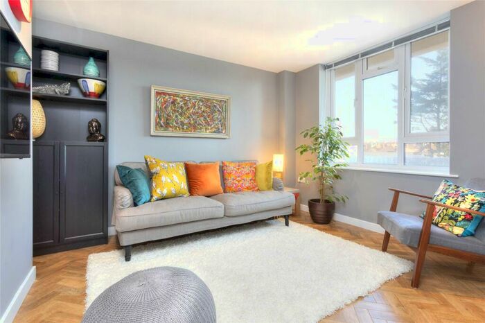 Apartment To Rent In Hove Street, Hove, East Sussex, BN3