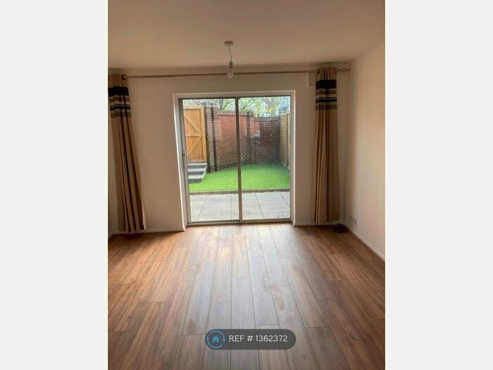 2 Bedroom Terraced House To Rent In Abbey Drive, London, SW17