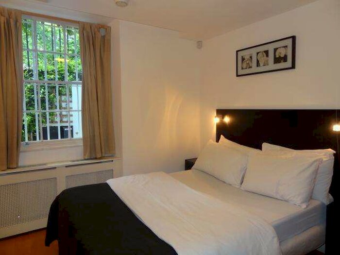 Flat To Rent In Cartwright Gardens, Bloomsbury, London, WC1H