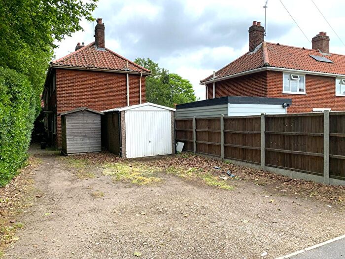 4 Bedroom Semi Detached House To Rent In Colman Road, Norwich, Norfolk, NR4