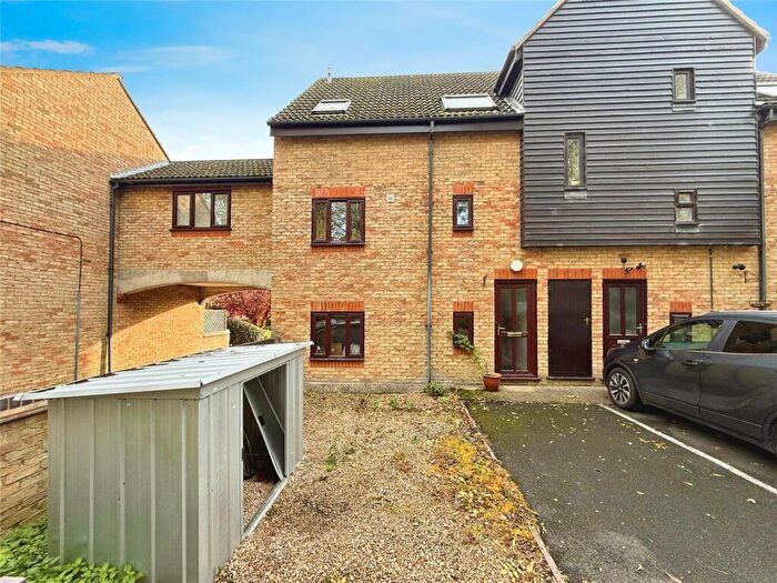 3 Bedroom Duplex For Sale In St. Peters Court, Bury St. Edmunds, Suffolk, IP33