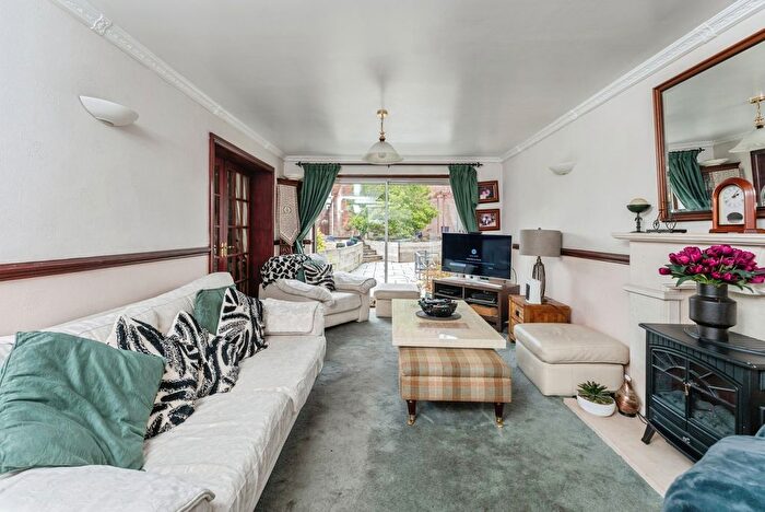 4 Bedroom Detached House For Sale In Old Hall Lane, Elton, Chester, Cheshire, CH2