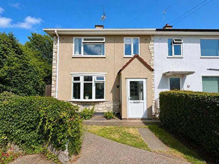 3 Bedroom Semi-Detached House For Sale In Tamerton Road, Leicester, LE2