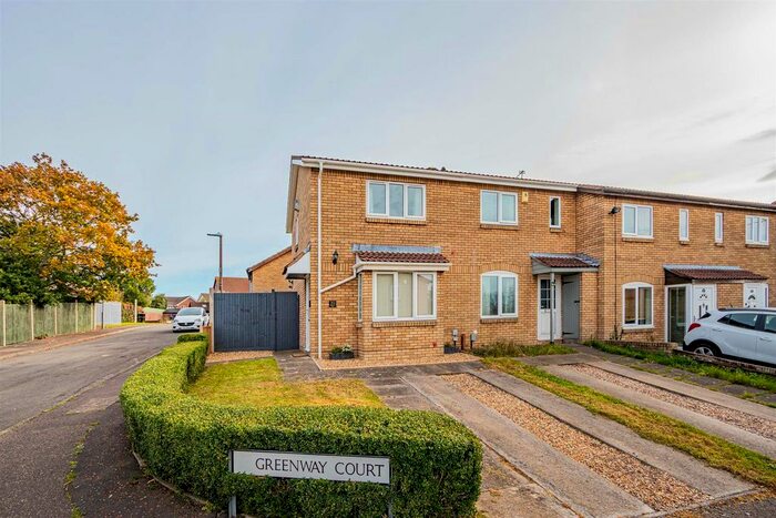 2 Bedroom Property To Rent In Greenway Court, Barry, CF63