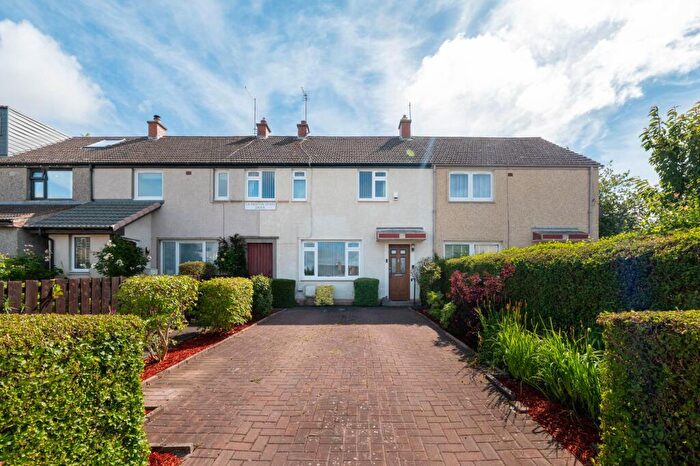 3 Bedroom Terraced House For Sale In Gilmerton Dykes Drive, Edinburgh, EH17