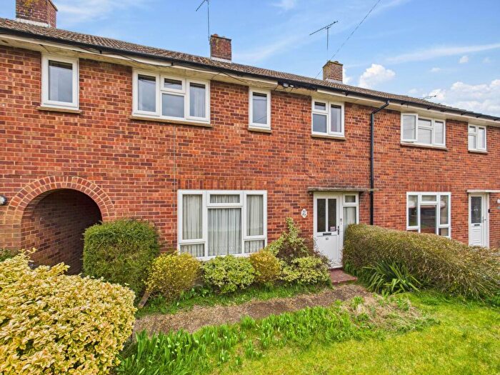 4 Bedroom Terraced House For Sale In Woodfield Road, Princes Risborough - No Onward Chain, HP27