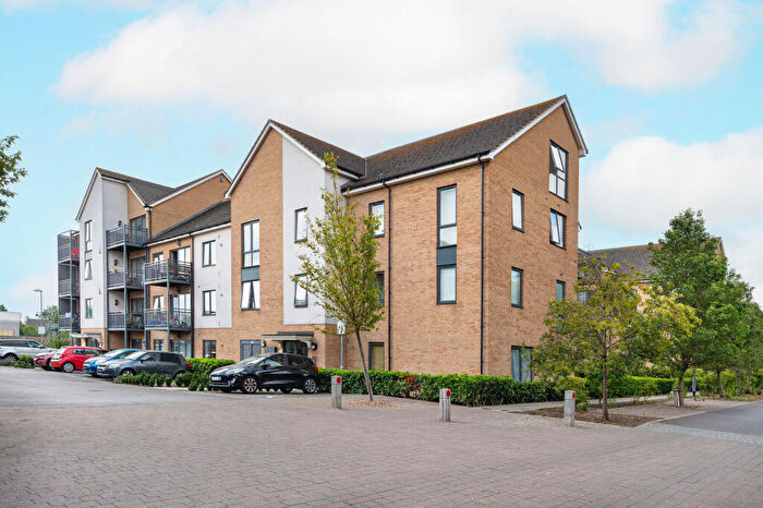 3 Bedroom Flat To Rent In Watson Place, London, , South Norwood, London, SE25
