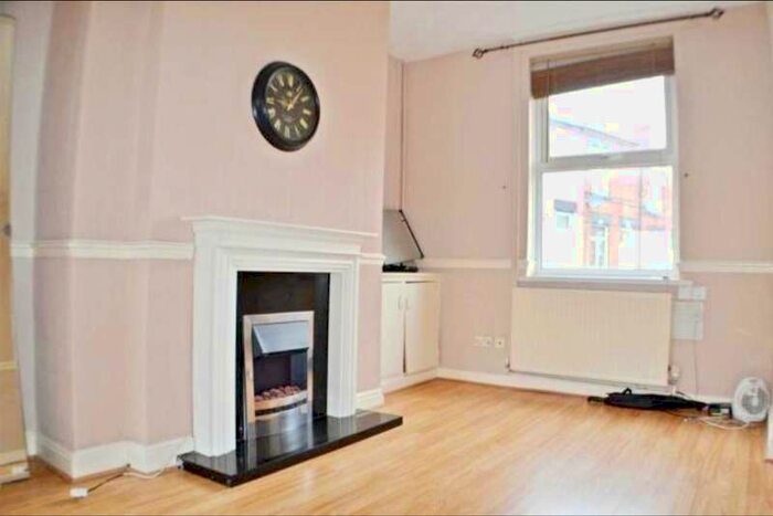 3 Bedroom House To Rent In Sidney Street, St. Helens, WA10