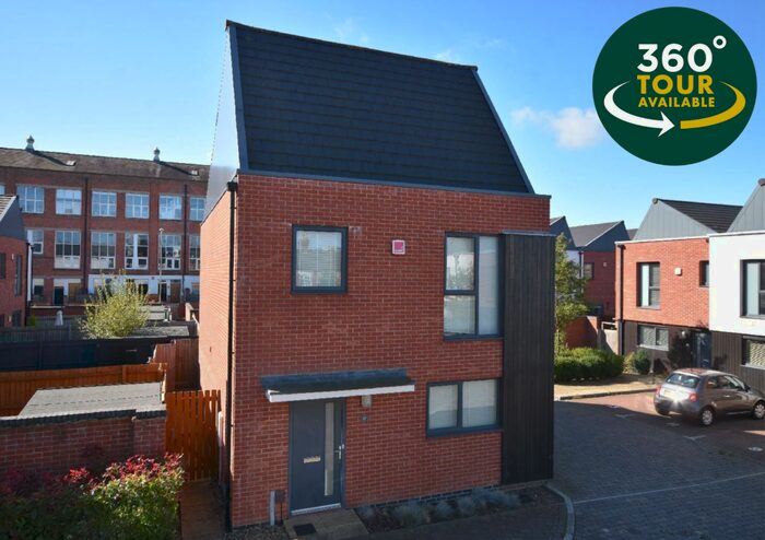 4 Bedroom Detached House To Rent In Wheathsheaf Way, Knighton Fields, Leicester, LE2