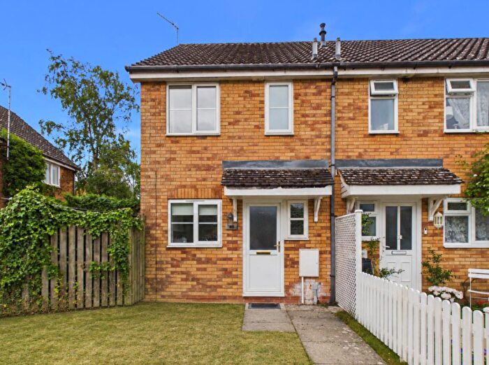 2 Bedroom End Of Terrace House For Sale In Hepworth Avenue, Bury St. Edmunds, IP33