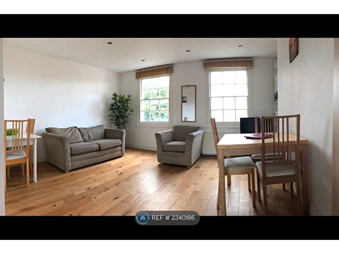 2 Bedroom Flat To Rent In Carter St, London, SE17
