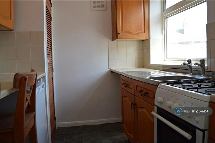 2 Bedroom Flat To Rent In Alvaston, Derby, DE24