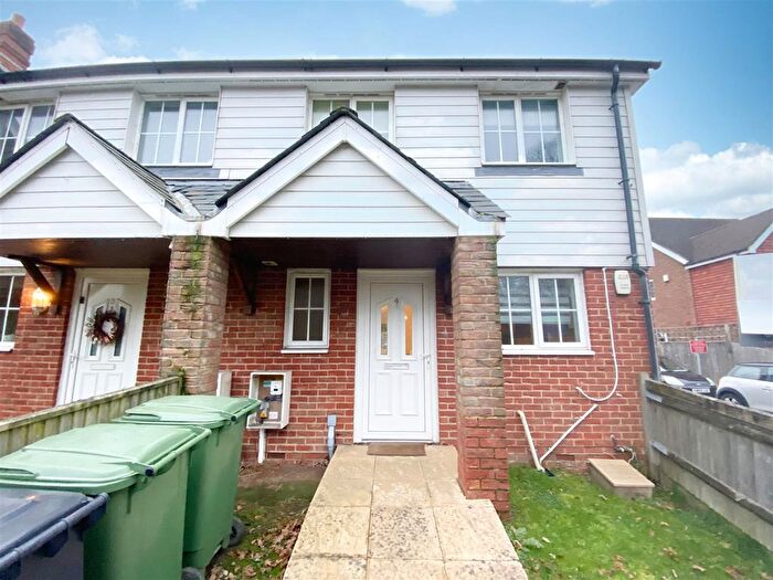 3 Bedroom Semi-Detached House To Rent In Moor Lane, Westfield, Hastings, TN35