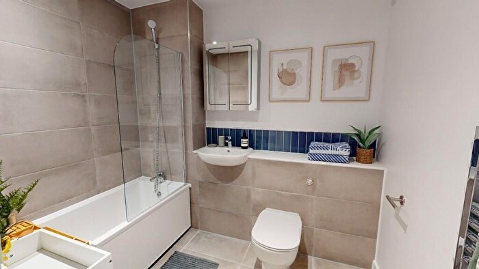 1 Bedroom Apartment To Rent In Bromsgrove Street, Birmingham, B5