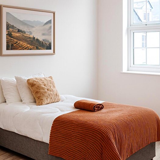 1 Bedroom House To Rent In The Broadway, Wembley, HA9