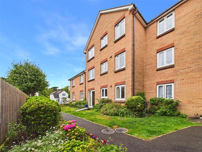 1 Bedroom Flat For Sale In Pentyre Court, Vicarage Road, Bude, EX23