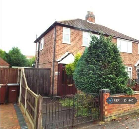 3 Bedroom Semi-Detached House To Rent In Radford Bridge Road, Nottingham, NG8