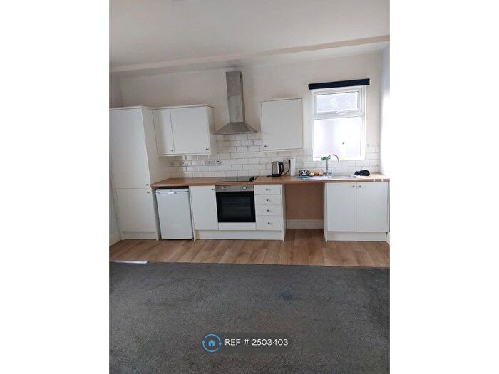 2 Bedroom Flat To Rent In Woodruffs Court, Coalville, LE67