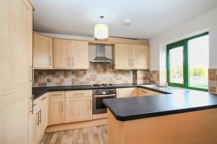 2 Bedroom Apartment To Rent In Admiral Street, Leeds, LS11