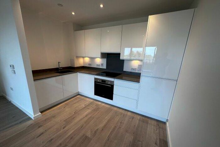 1 Bedroom Property To Rent In Silley Weir Promenade, London, E16