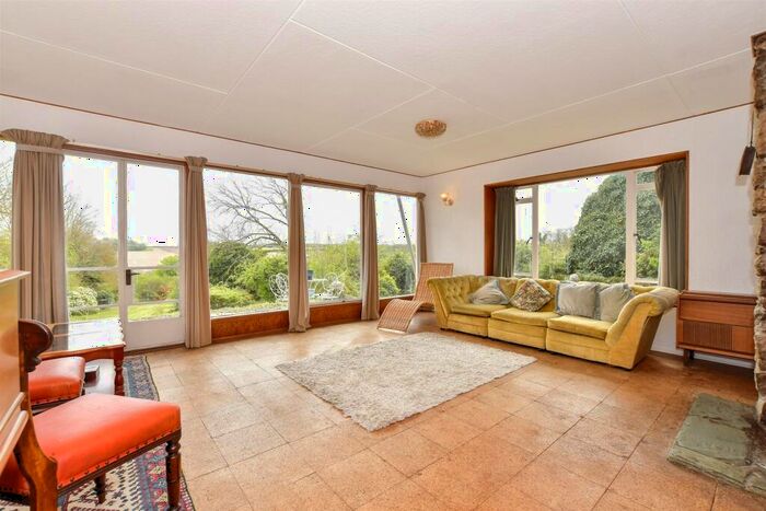 3 Bedroom Detached Bungalow For Sale In Church Road, Hartley, Longfield, Kent, DA3