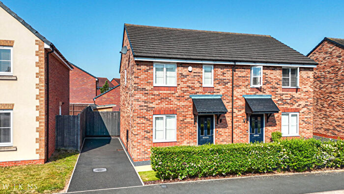 2 Bedroom Semi-Detached House For Sale In Lycett Lane, Tamworth, Staffordshire, B79
