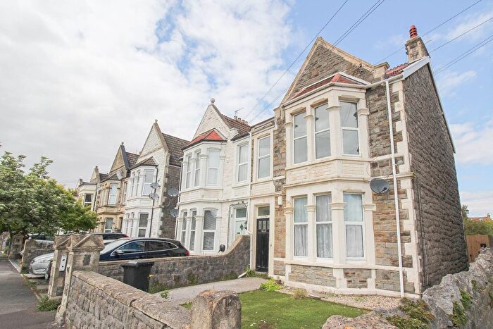 2 Bedroom Flat For Sale In Nithsdale Road, South Ward, Weston-Super-Mare, BS23