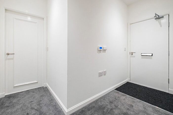 1 Bedroom Flat To Rent In Shakespeare Street, North Kelvinside, Glasgow, G20