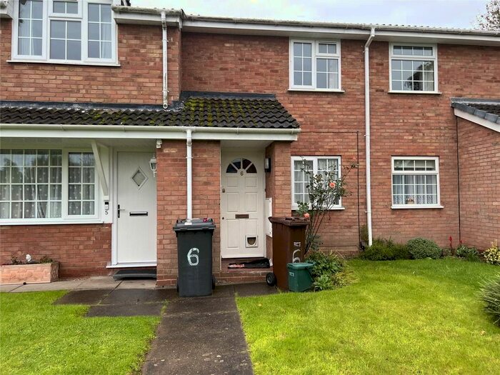 2 Bedroom Maisonette To Rent In Babworth Close, Pendeford, Wolverhampton, WV9