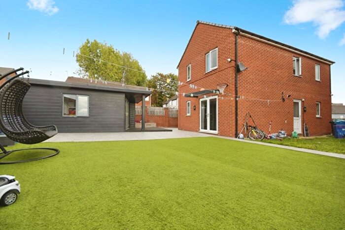 3 Bedroom Detached House For Sale In Skelwith Road, Sheffield, South Yorkshire, S4