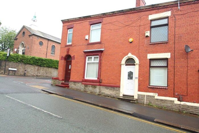 2 Bedroom Terraced House To Rent In Roundthorn Road, Oldham, OL4