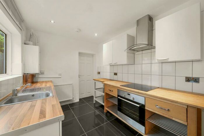 3 Bedroom Terraced House To Rent In Holmesdale Road, London, SE25