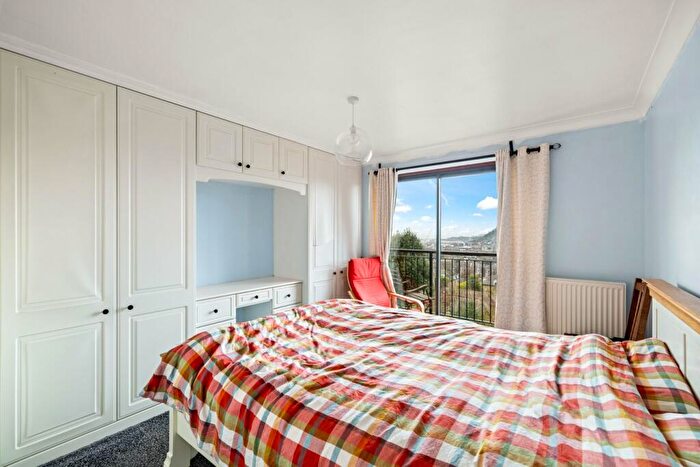 2 Bedroom Flat For Sale In Taswell Street, Dover, CT16