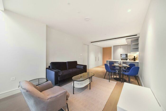 1 Bedroom Apartment To Rent In Houndsditch London, EC3A