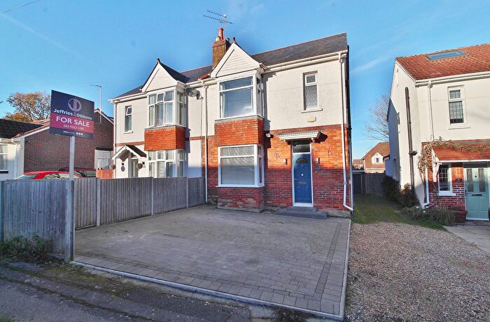 3 Bedroom Semi-detached House For Sale In Park Avenue, Widley, PO7