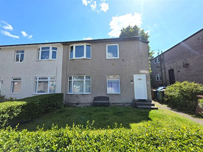 3 Bedroom Flat To Rent In Glencroft Road, Croftfoot, Glasgow, G44